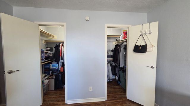 7078 N Holiday Drive, Galveston, TX 77550