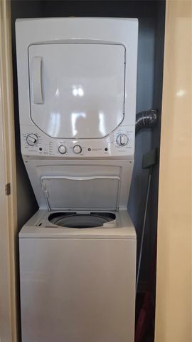 7078 N Holiday Drive, Galveston, TX 77550