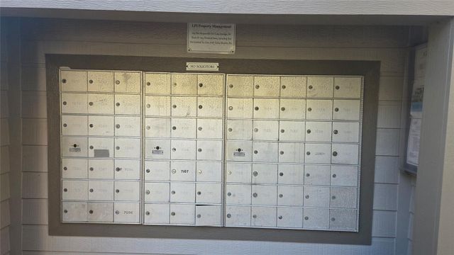 7078 N Holiday Drive, Galveston, TX 77550