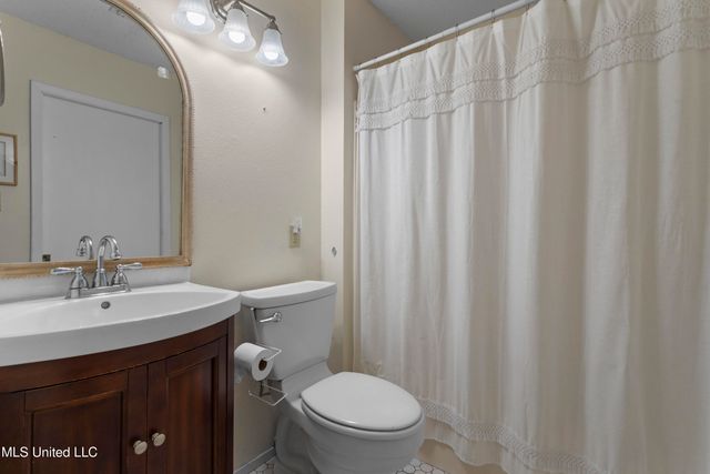 1325 Harrison Road, Gulfport, MS 39507