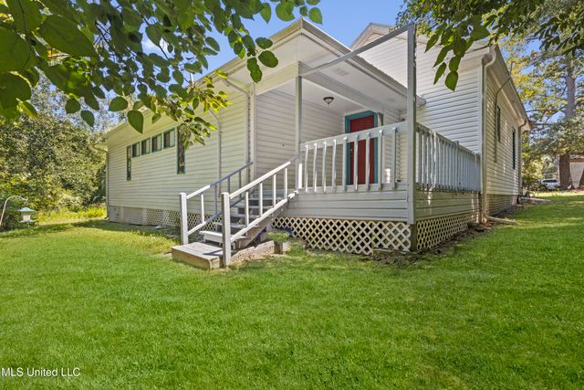 1325 Harrison Road, Gulfport, MS 39507