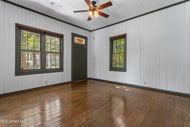 1325 Harrison Road, Gulfport, MS 39507