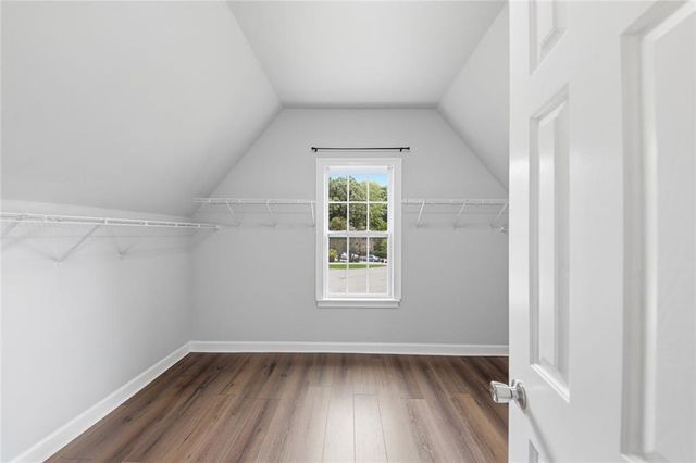 2650 Peregrine Court, Suwanee, GA 30024
