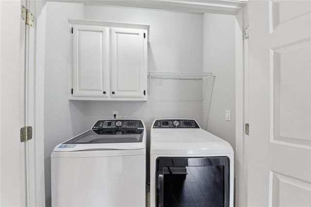 2650 Peregrine Court, Suwanee, GA 30024
