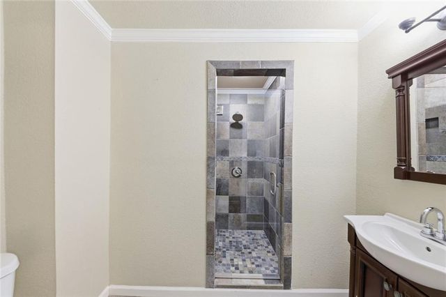 2650 Peregrine Court, Suwanee, GA 30024