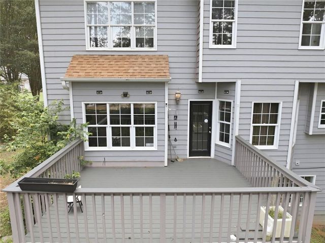 2650 Peregrine Court, Suwanee, GA 30024