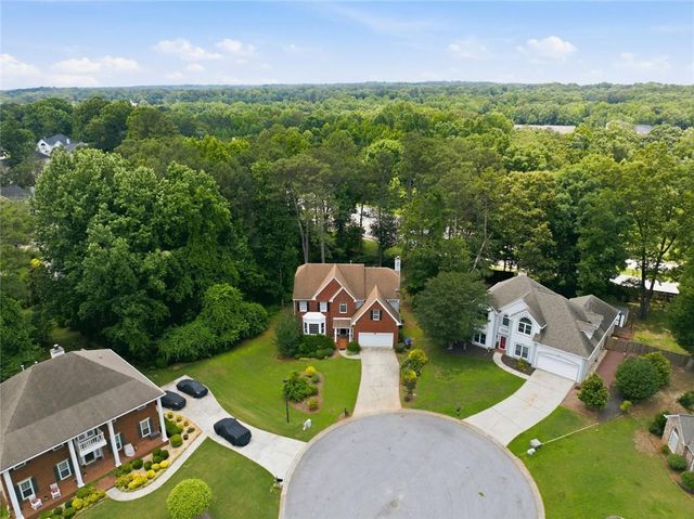 2650 Peregrine Court, Suwanee, GA 30024