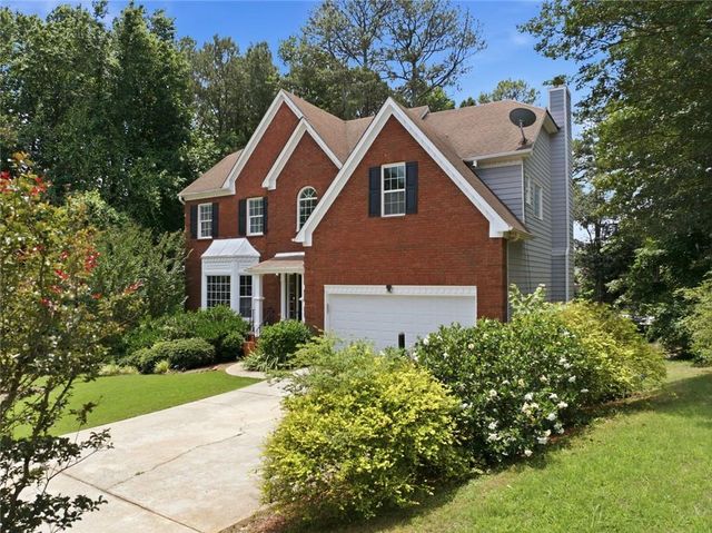 2650 Peregrine Court, Suwanee, GA 30024