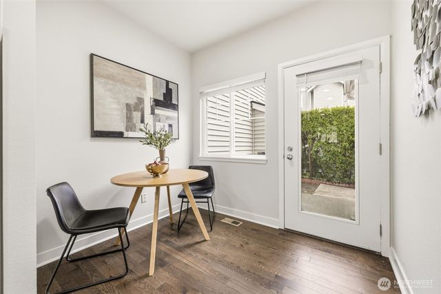 958 232nd Place NE, Sammamish, WA 98074