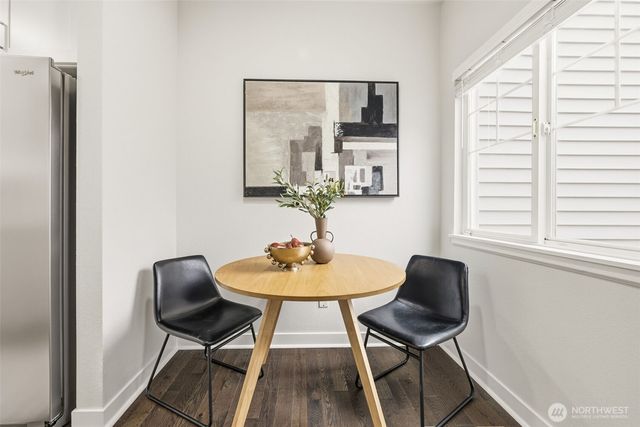 958 232nd Place NE, Sammamish, WA 98074