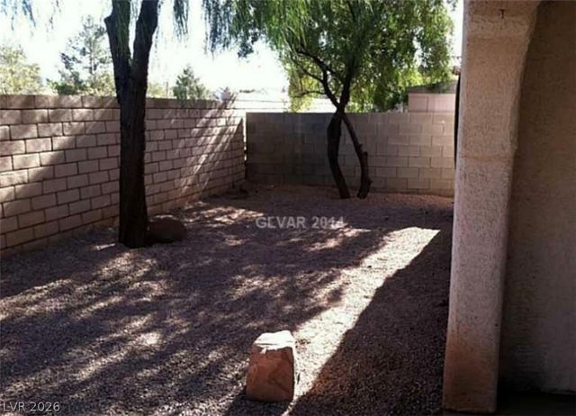 733 Hitchen Post Drive, Henderson, NV 89011