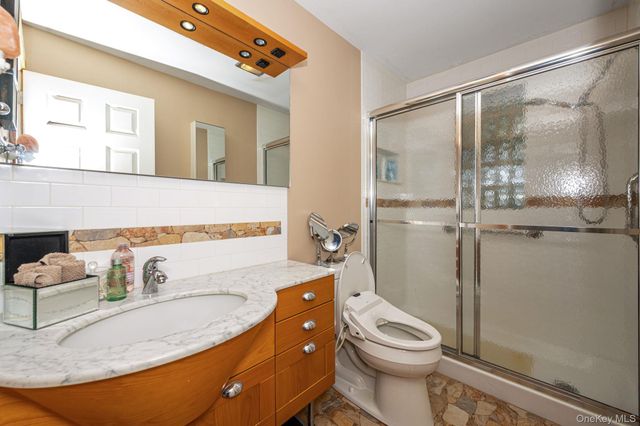 7 Judith Drive, Greenlawn, NY 11740