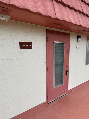 25 Saxony A, Delray Beach, FL 33446