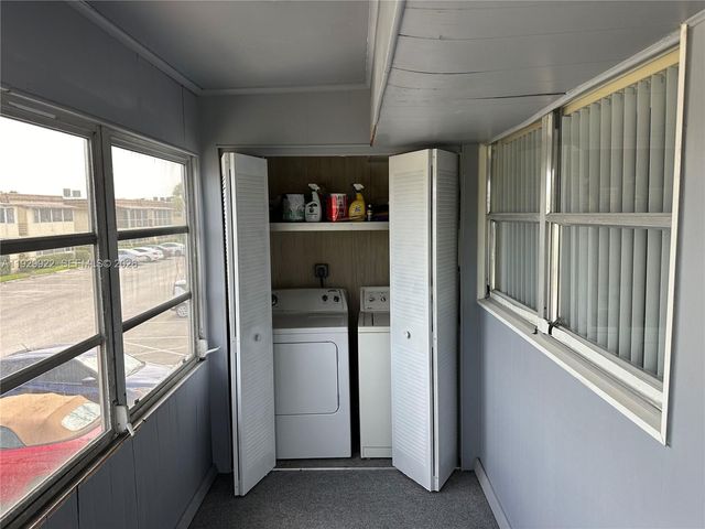 25 Saxony A, Delray Beach, FL 33446