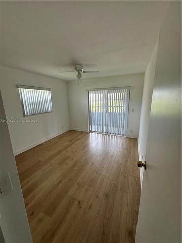 25 Saxony A, Delray Beach, FL 33446