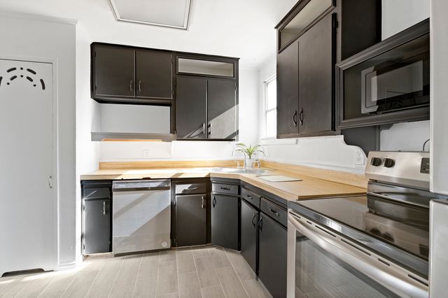 10432 San Felipe Drive, Dallas, TX 75218