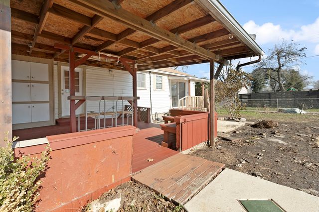 10432 San Felipe Drive, Dallas, TX 75218