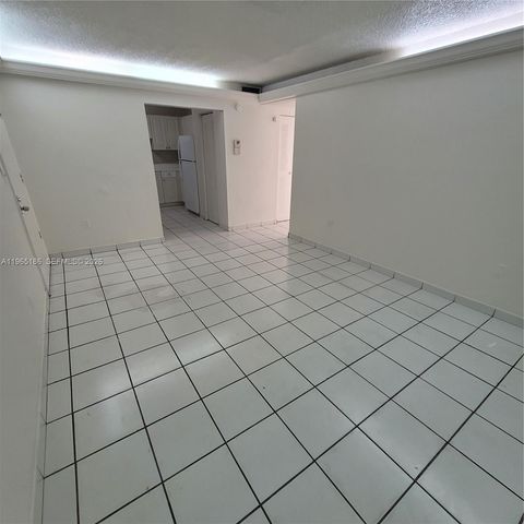 5100 SW 41st St 221, Pembroke Park, FL 33023