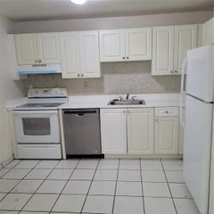 5100 SW 41st St 221, Pembroke Park, FL 33023