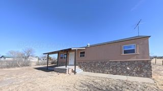 8870 North Street, Stinnett, TX 79083