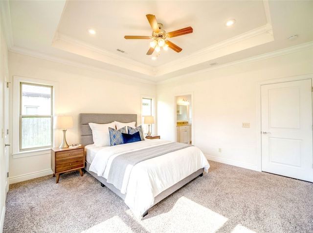 806 SW Caprington Street, Bentonville, AR 72712