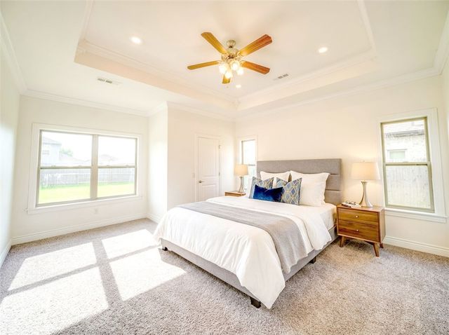 806 SW Caprington Street, Bentonville, AR 72712