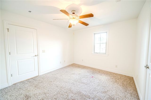 806 SW Caprington Street, Bentonville, AR 72712