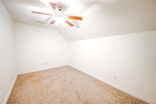 806 SW Caprington Street, Bentonville, AR 72712