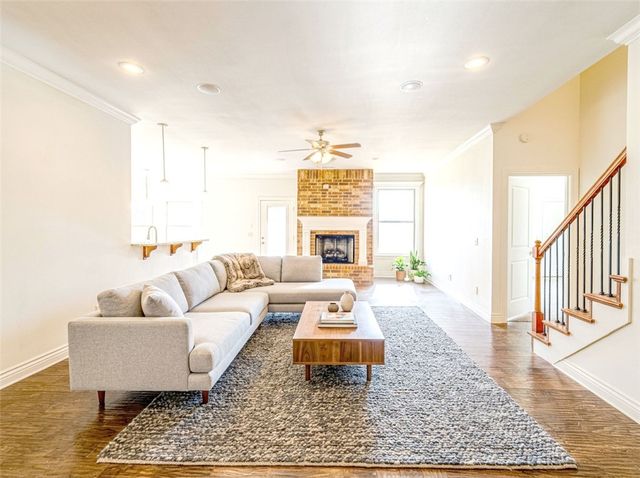 806 SW Caprington Street, Bentonville, AR 72712