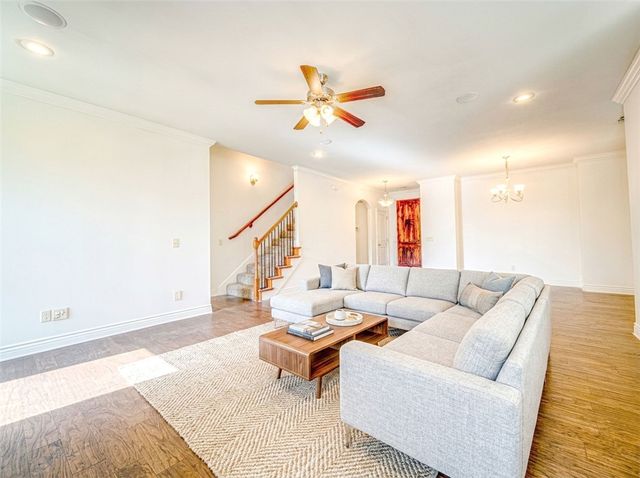 806 SW Caprington Street, Bentonville, AR 72712
