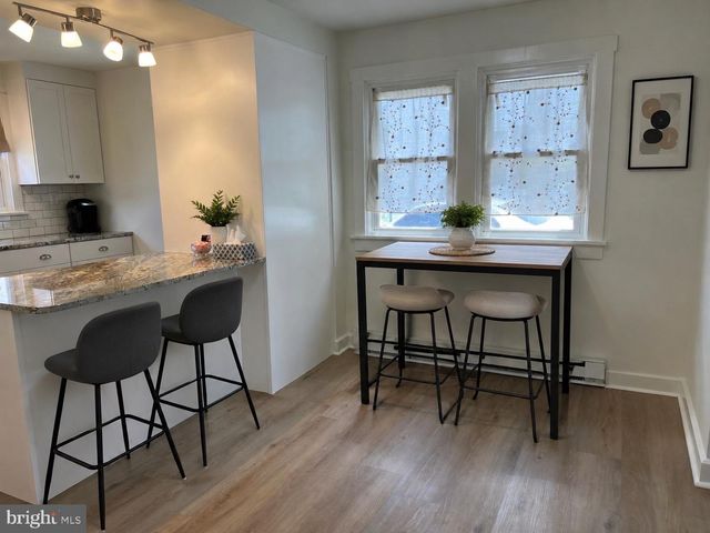 1147 STANLEY AVE, Chambersburg, PA 17201