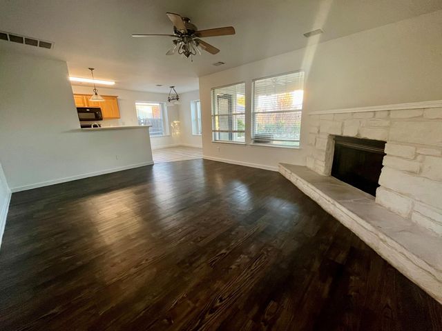 1500 Catalina DR, Leander, TX 78641