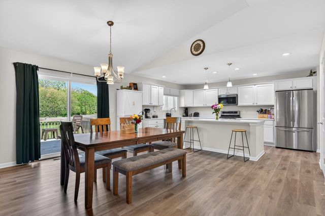 407 Sambor Trail, Belvidere, IL 61008