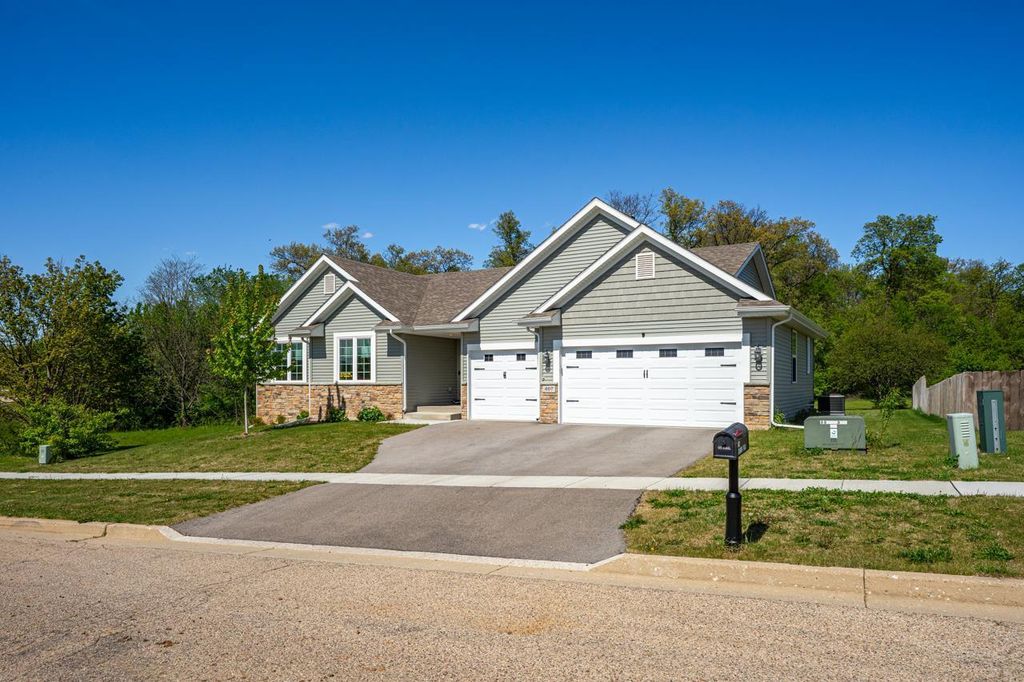 407 Sambor Trail, Belvidere, IL 61008