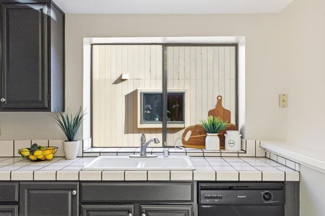 16154 Loretta Lane, Los Gatos, CA 95032