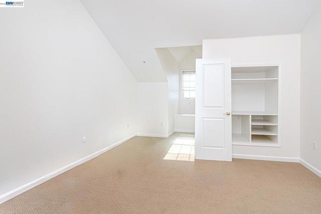 3730 Whitworth Dr, Dublin, CA 94568