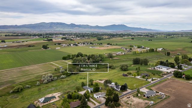1134 S 1600 E, Preston, ID 83263