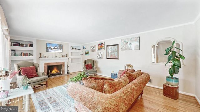 102 MERIDEN DR, Hockessin, DE 19707