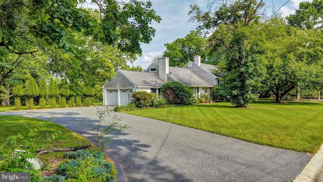 102 MERIDEN DR, Hockessin, DE 19707