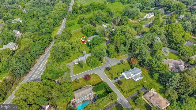 102 MERIDEN DR, Hockessin, DE 19707