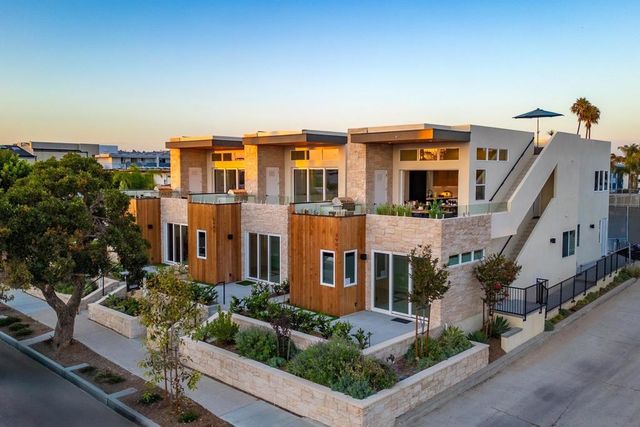 3901 Haines St., San Diego, CA 92109