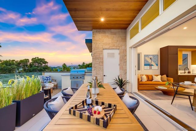 3901 Haines St., San Diego, CA 92109