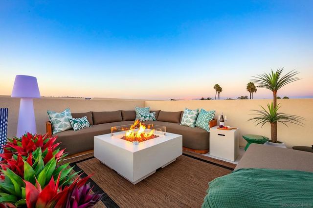 3901 Haines St., San Diego, CA 92109