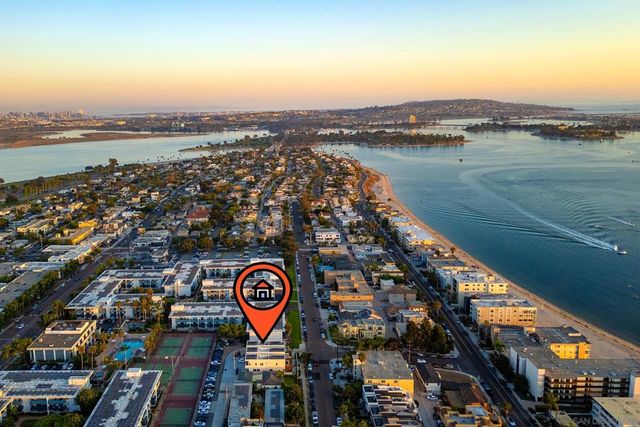 3901 Haines St., San Diego, CA 92109