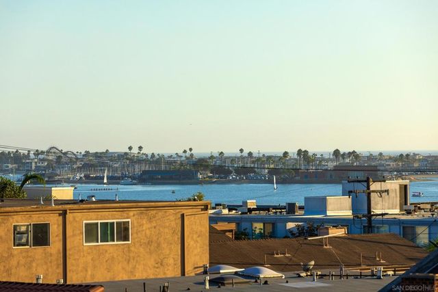 3901 Haines St., San Diego, CA 92109