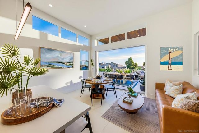 3901 Haines St., San Diego, CA 92109