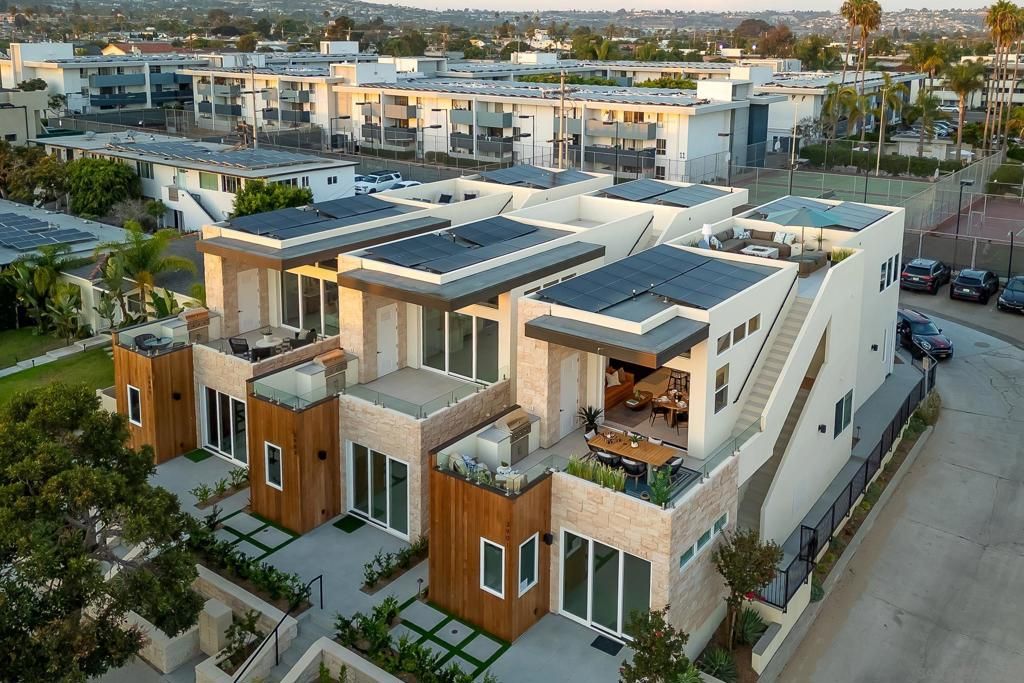 3901 Haines St., San Diego, CA 92109