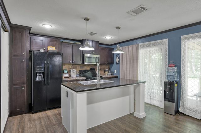 161 Lake Road, Coldspring, TX 77331