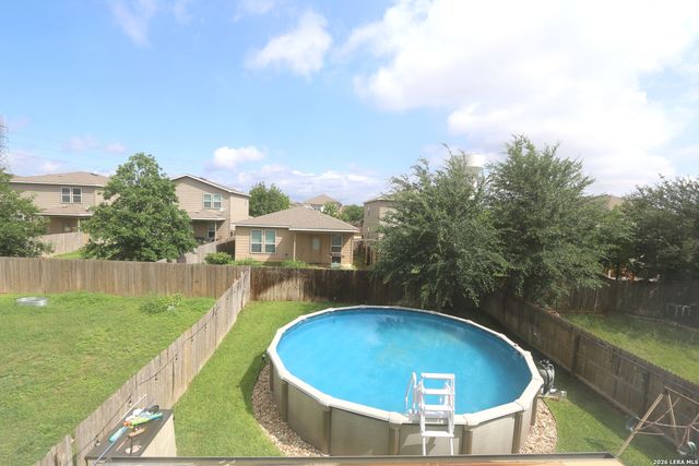 449 Auburn Park, Selma, TX 78154