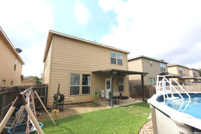 449 Auburn Park, Selma, TX 78154